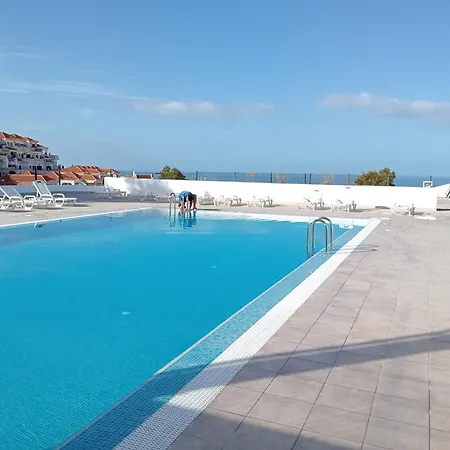 Sunset Aloha Garden Apartman *